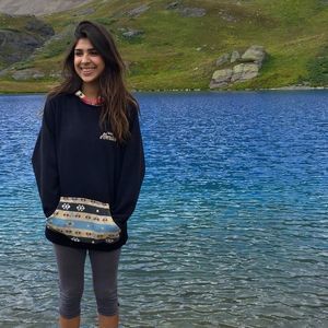 Meet your Posher, Stephanie